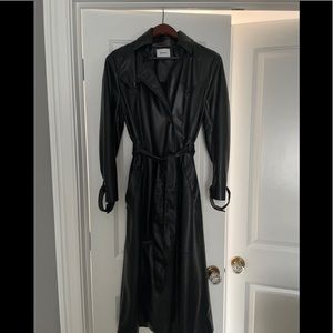 Nanushka chiara trench blk xs, never worn